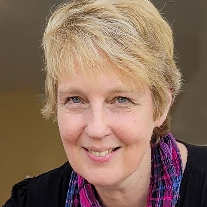 Porträt von Wiebke Bähnk, Pastorin in der Ev.-luth. Innenstadtgemeinde Itzehoe
