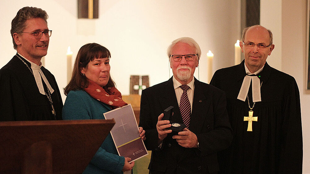 Günter Szameitpreiks mit Bugenhagenmedaille