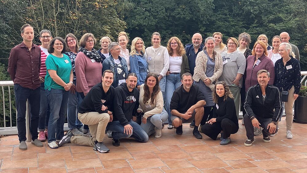 Gruppenfoto der Kita-Leitungen während der Klausurtagung in Aukrug Anfang Oktober 2026.