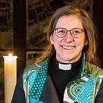 Porträt Corinna Schmucker, Pastorin der Friedenskirchengemeinde Elmshorn