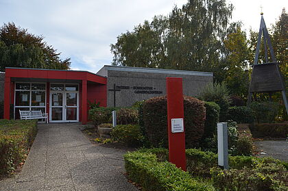 Aussenansicht des Dietrich-Bonhoeffer-Gemeindezwntrums Itzehoe