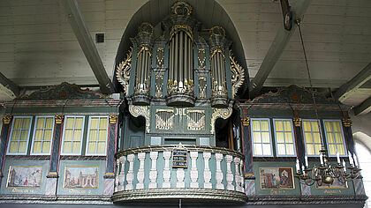Ansicht Orgel in der St. Trinitatis Kirche in Neuendorf
