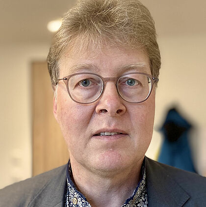 Porträt von Pastor Thomas Schollas