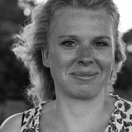 Porträt Pastorin Stefanie Warnke