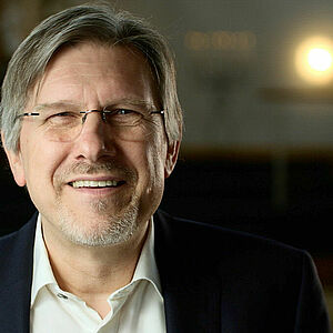 Pastor Hans-Peter Mumssen, Christus-Zentrum Arche in Elmshorn
