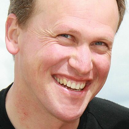 Porträt von Lars Därmann, Pastor der Bugenhagen-Kirchengemeinde Klein Nordende