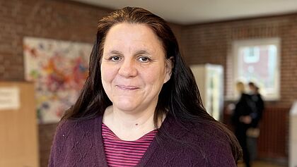 Ein Porträt von Pastorin Andrea Eder, Religionslehrerin am Regionalen Bildungszentrum in Itzehoe.