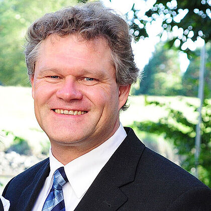 Porträt von Arne Findeisen, Pastor in Itzehoe