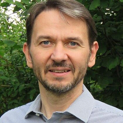 Porträt von Samuel Liebmann, Gemeinschaftspastor der Gemeinschaft in der Evangelischen Kirche Elmshorn